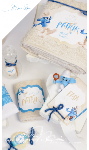 Trusou de botez cu broderie personalizata pentru baieti, Strumfii veseli 4